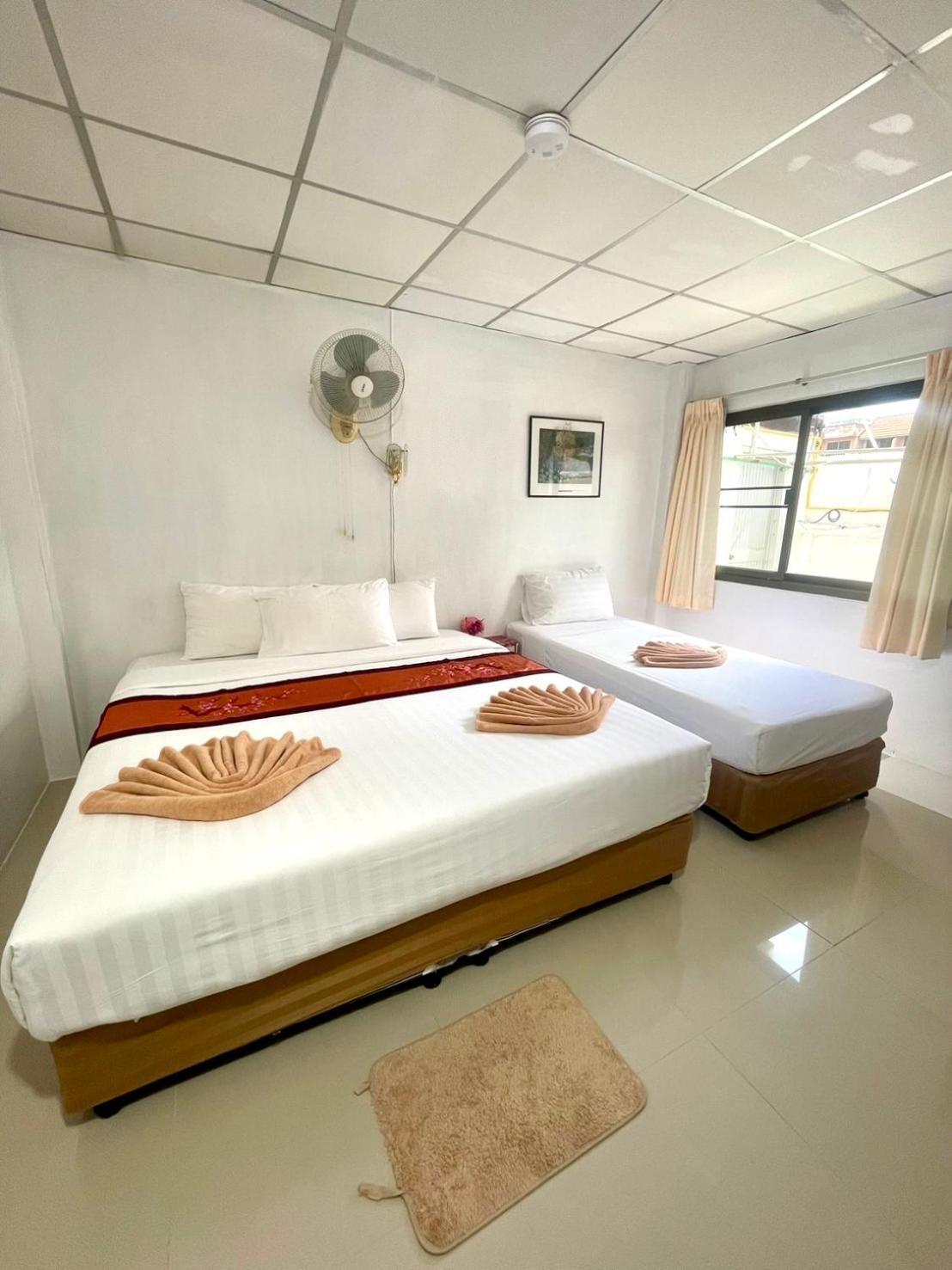 Jj Karon Beach Hotel 외부 사진