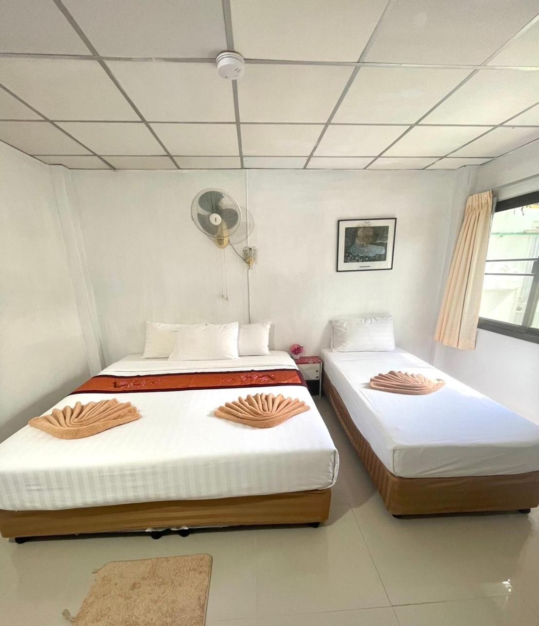 Jj Karon Beach Hotel 외부 사진