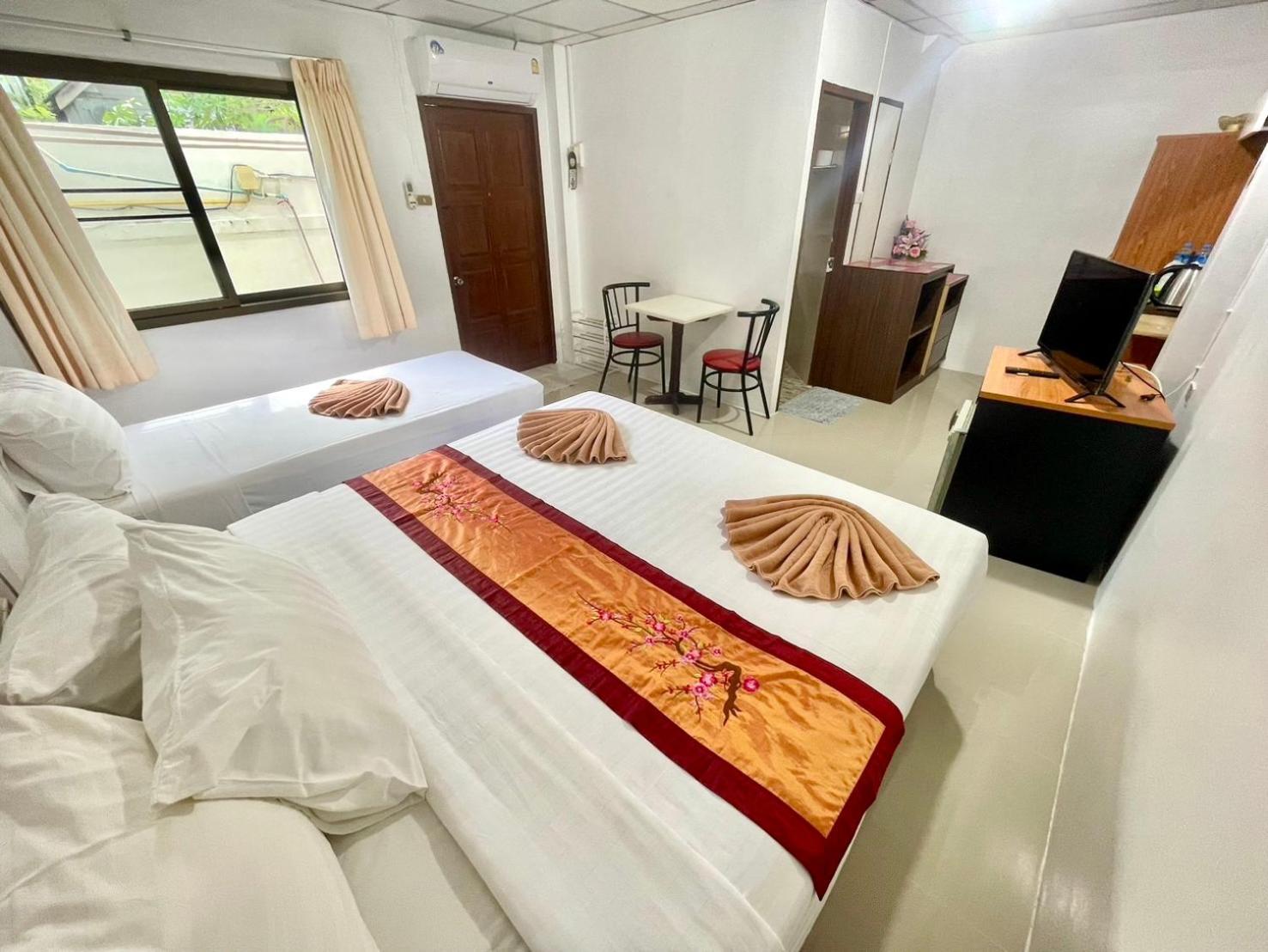 Jj Karon Beach Hotel 외부 사진