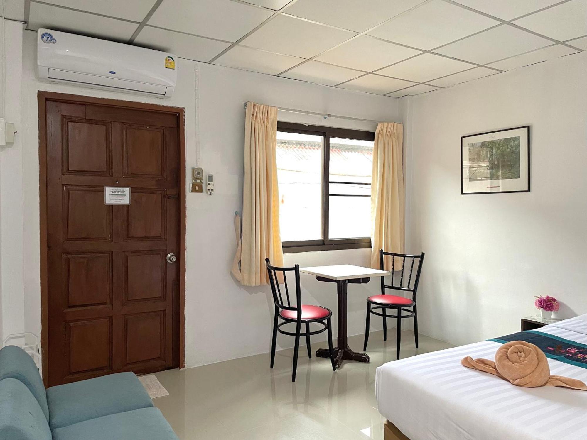 Jj Karon Beach Hotel 외부 사진